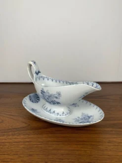 Saucière Sarreguemines U&C modèle Flore, XIXème s