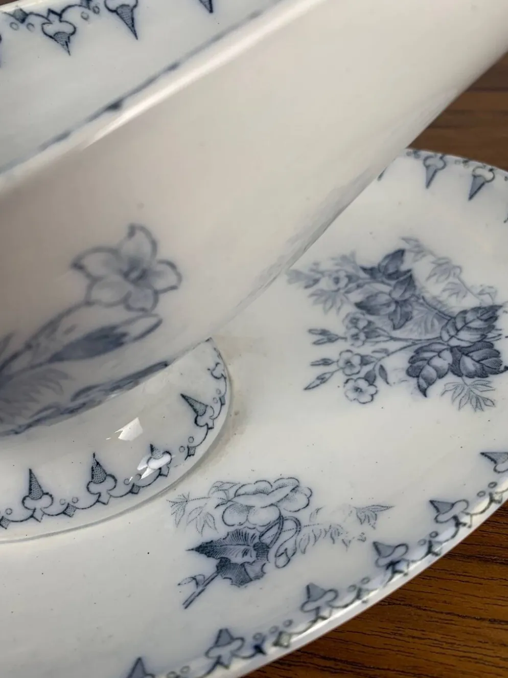 Saucière Sarreguemines U&C modèle Flore, XIXème s