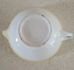 Saucière terre de fer années 1950-1960