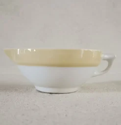 Saucière terre de fer années 1950-1960