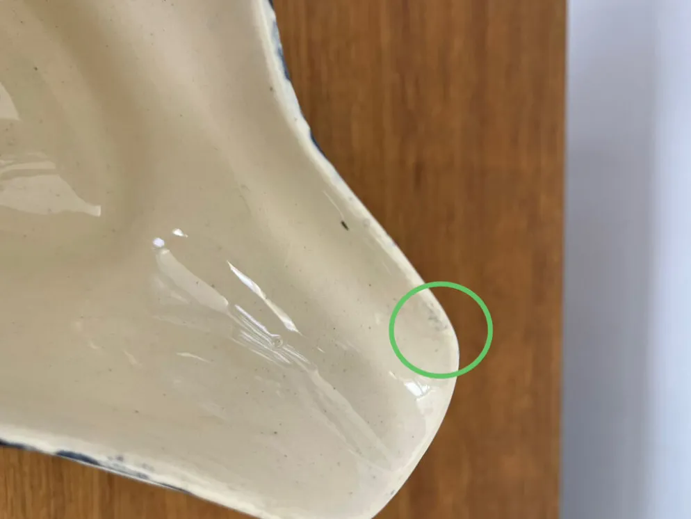 Saucière terre de fer « Chardon » signée GIEN