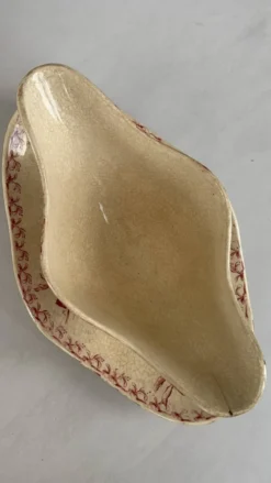 Saucière terre de fer rouge Gien modèle chèvrefeuille - terre de fer p