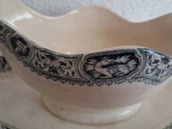 Saucière Terre de Fer Salins Francois 1er