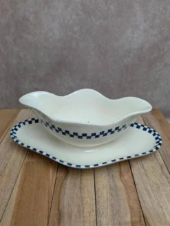 Saucière Terre de fer Salins modèle Damier