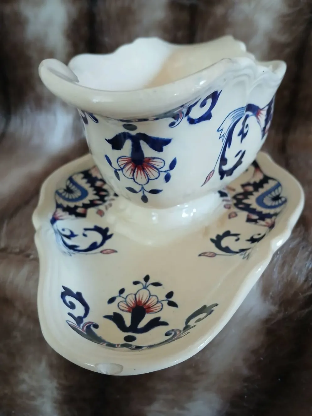 Saucière vintage en Terre de fer de Longchamp