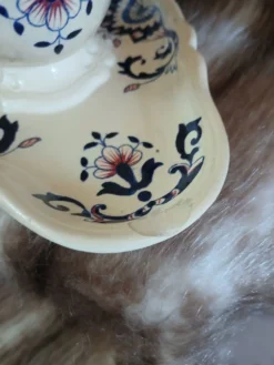 Saucière vintage en Terre de fer de Longchamp