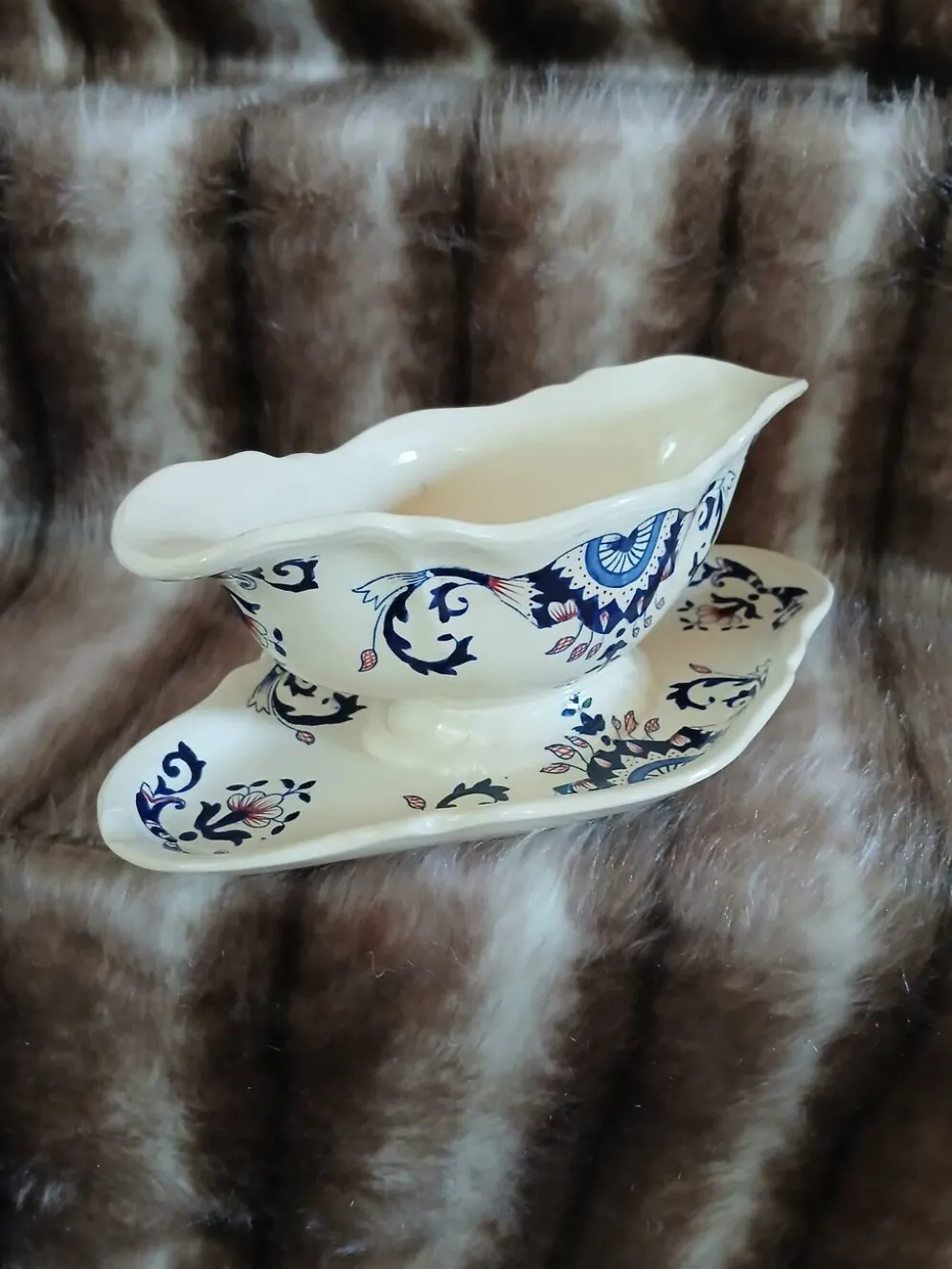Saucière vintage en Terre de fer de Longchamp