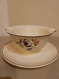 Saucière vintage, Salins-les-bains .