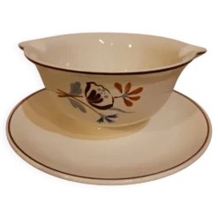 Saucière vintage, Salins-les-bains .