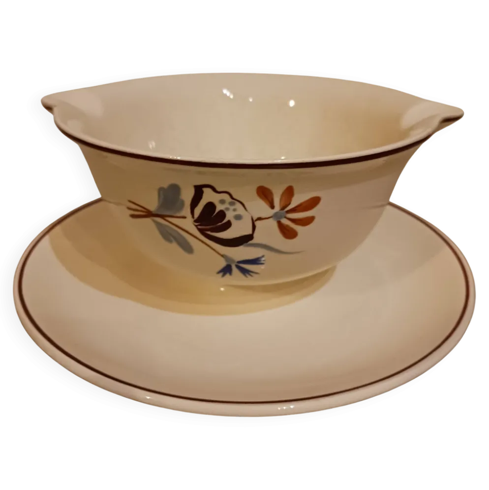 Saucière vintage, Salins-les-bains .