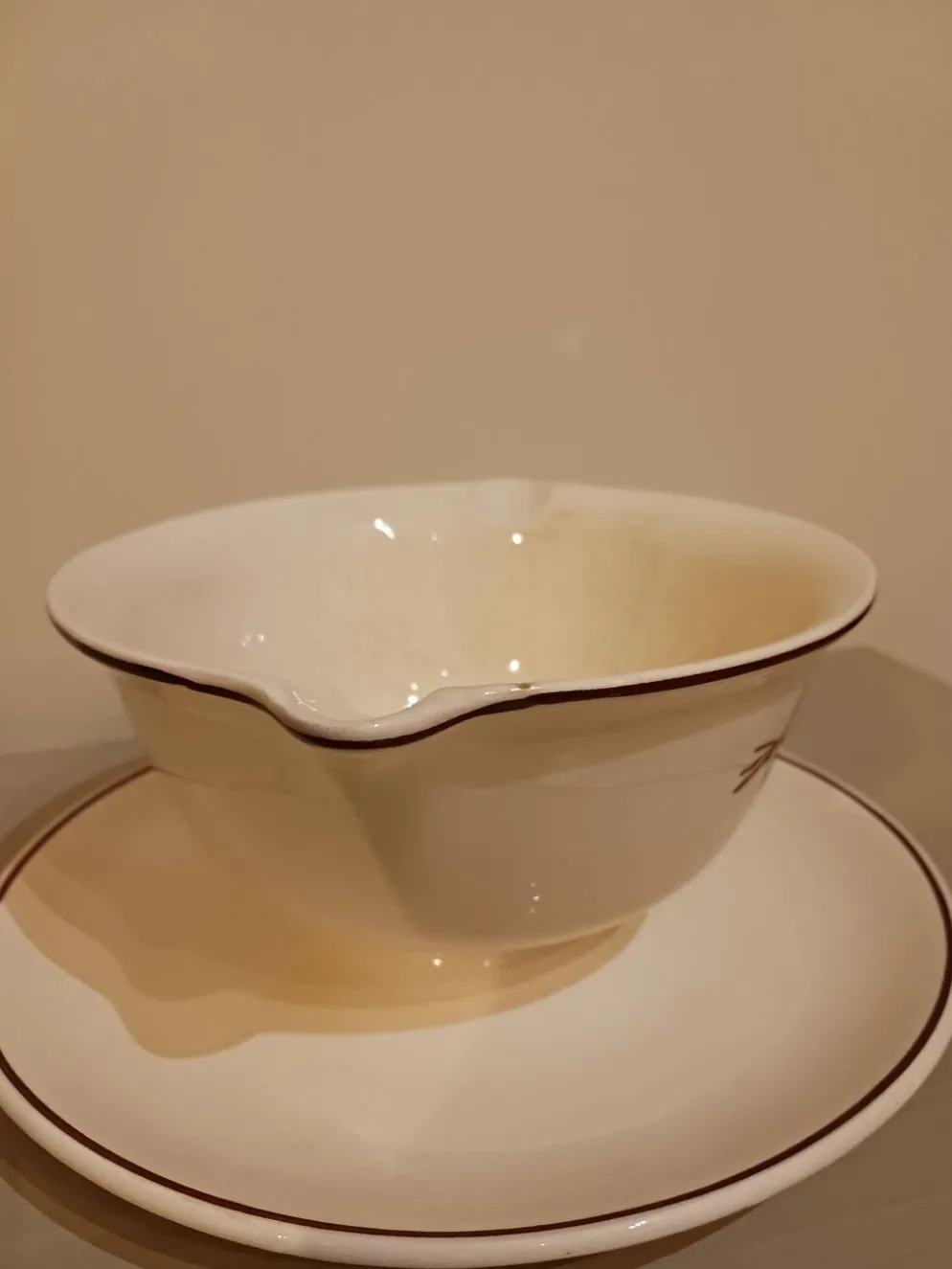Saucière vintage, Salins-les-bains .