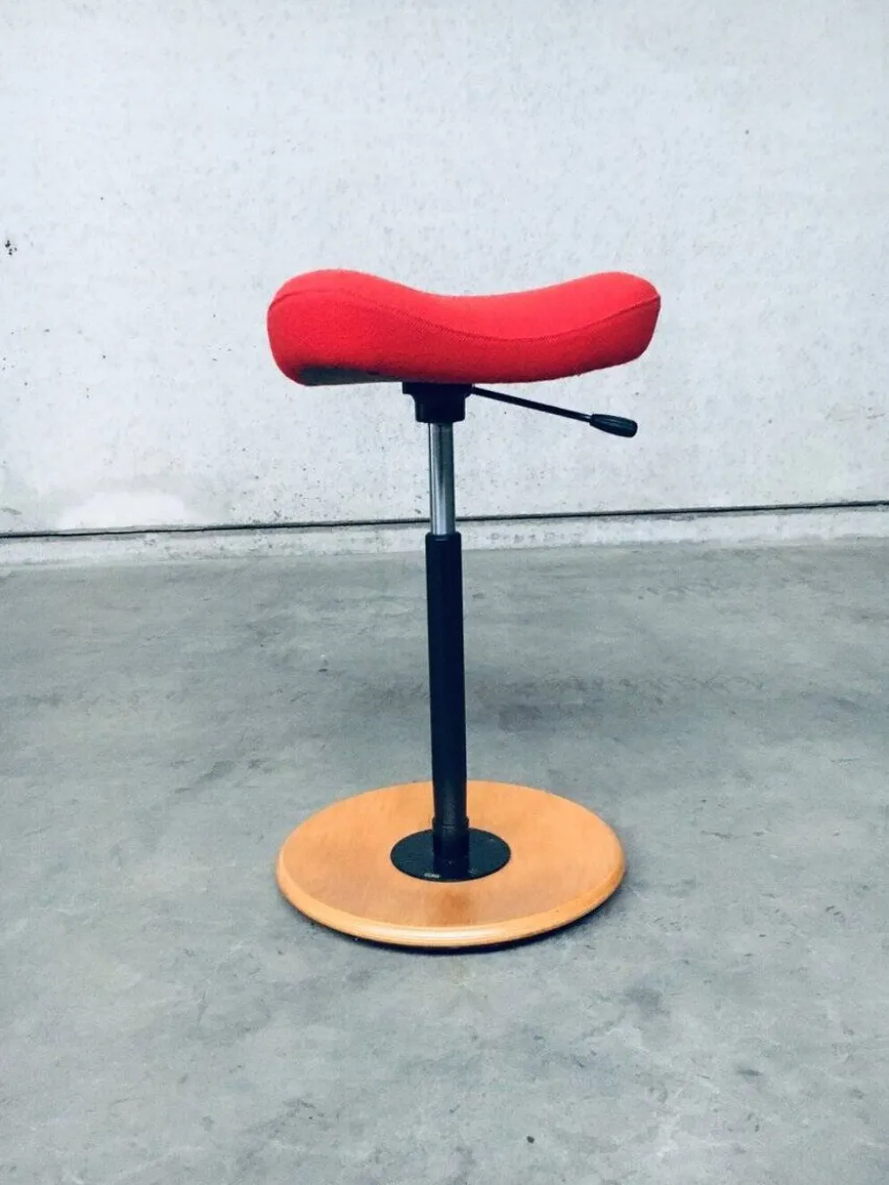 Scandinavian Ergonomic Design Writing Desk and Stool from Stokke, 1980s, Set of 3