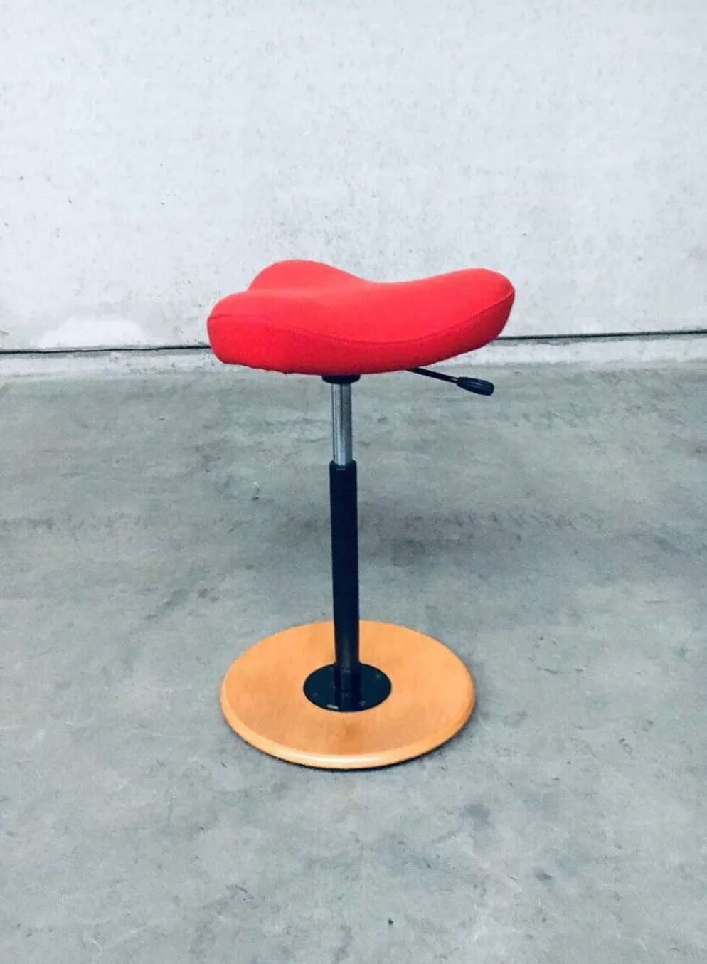 Scandinavian Ergonomic Design Writing Desk and Stool from Stokke, 1980s, Set of 3