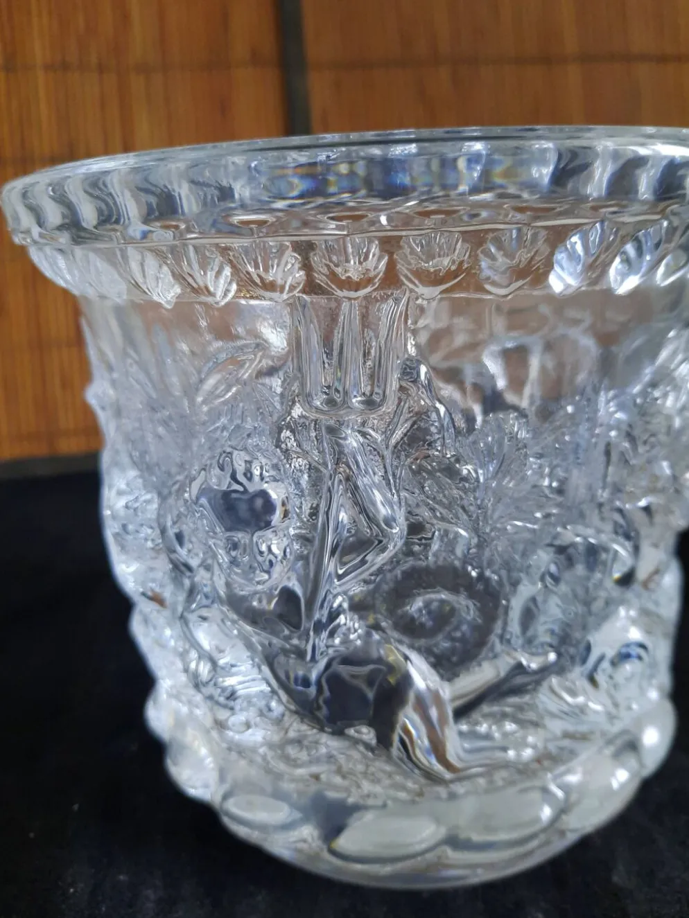 Sceau à Glace en Cristal de Bayel France - Décor Relief Putti /angelot