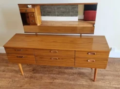 Schreiber sideboard