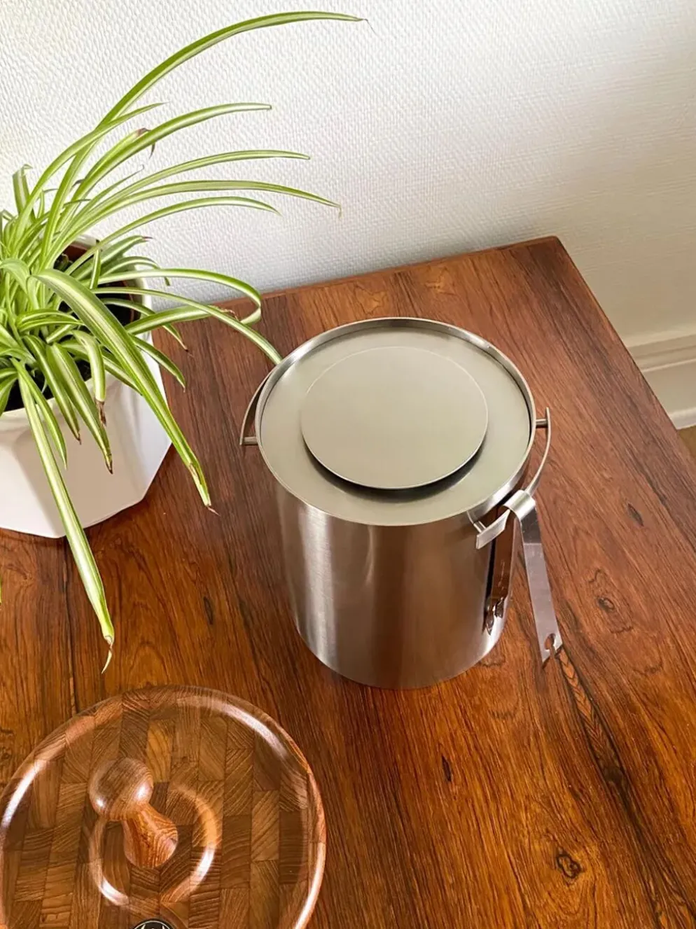 Seau à champagne « Cylinda Line » en acier inoxydable d’Arne Jacobsen pour Stelton, Danemark 1970s