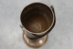 Seau à champagne en cuivre argenté Art Déco sur pied, France 1910