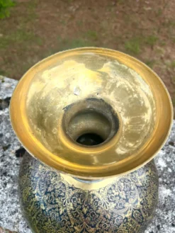 Seau à champagne en laiton avec piédestal floral orné