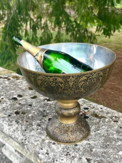 Seau à champagne en laiton avec piédestal floral orné