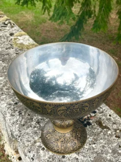 Seau à champagne en laiton avec piédestal floral orné