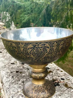 Seau à champagne en laiton avec piédestal floral orné