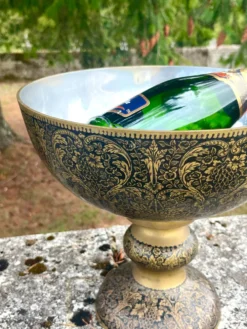 Seau à champagne en laiton avec piédestal floral orné