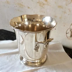 Seau à champagne en métal argenté St-Médard