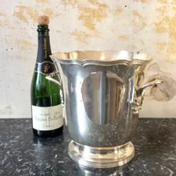 Seau à champagne en métal argenté St-Médard