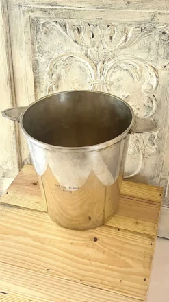 Seau à champagne en métal argenté Christofle – Relais Plaza Paris