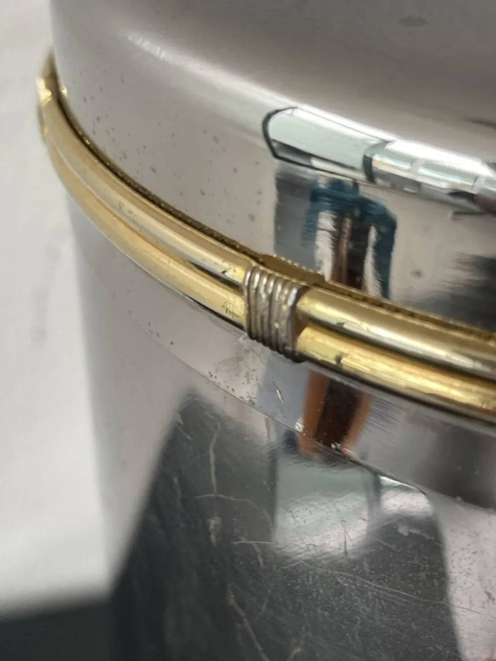 Seau à champagne Gucci vintage en métal argenté de style Hollywood Regency