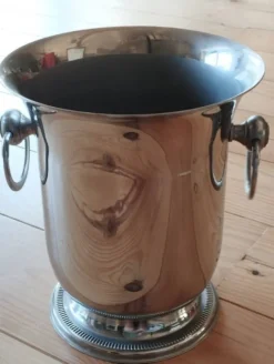 Seau à champagne à piédouche en inox 18/10 – Jean Couzon, France 1970
