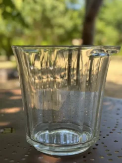 Seau à champagne vintage en verre moulé à côtes
