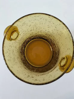 Seau à glace Biot vintage en verre soufflé bullé ambré, signé