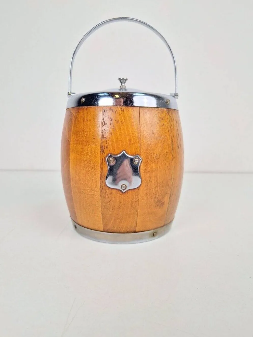 Seau à glace en bois vintage avec intérieur en céramique, années 1960