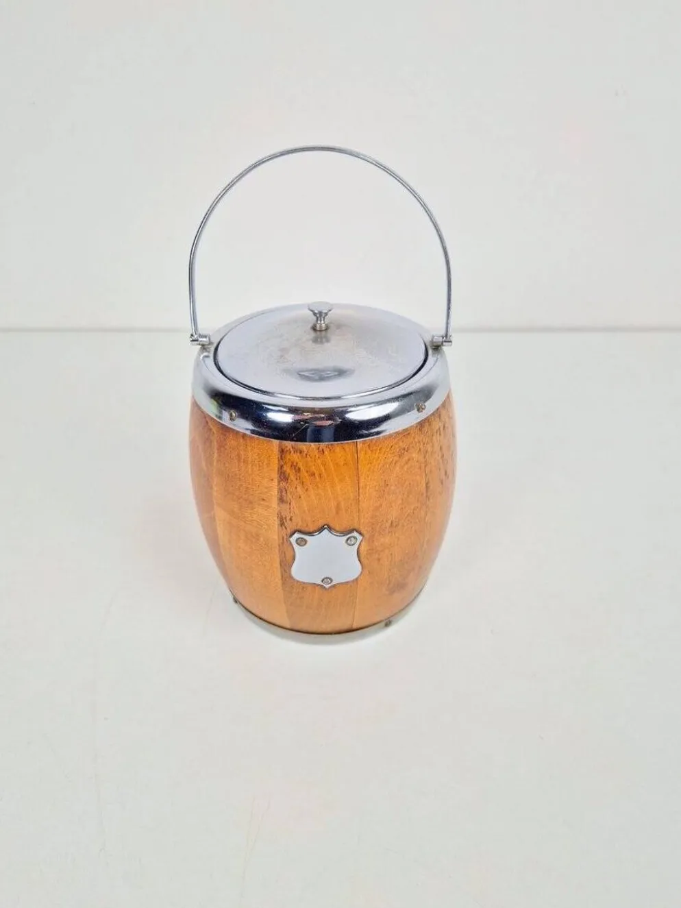 Seau à glace en bois vintage avec intérieur en céramique, années 1960