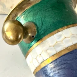Seau à glace en cloisonné français, barware vintage en incrustation de coquillage émaillé.