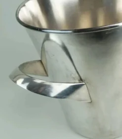 Seau à glace en métal argenté, au design raffiné, conçu par Kurt Mayer pour