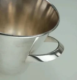 Seau à glace en métal argenté, au design raffiné, conçu par Kurt Mayer pour