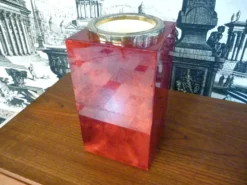 Seau à glace ou refroidisseur de bouteille avec des détails en laiton par Aldo Tura, Italie, années 1960.