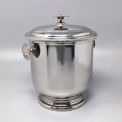 Seau à glace époustouflant en acier inoxydable par Macabo des années 1960. Fabriqué en Italie.