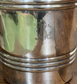 Seau à glaçe en métal argenté début XXème CAFE RICHE
