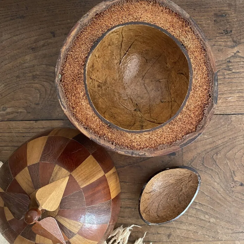 Seau à glaçons vintage en noix de coco marquetée
