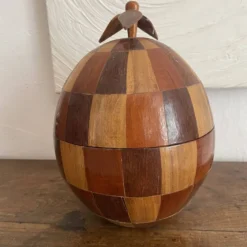 Seau à glaçons vintage en noix de coco marquetée