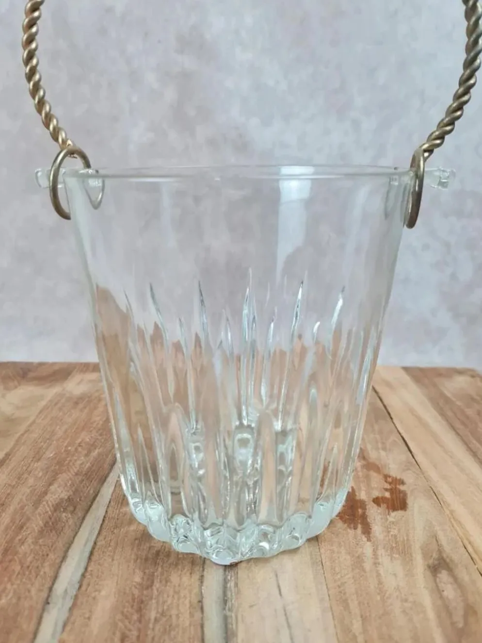 Seau à glaçons vintage en verre & anse dorée
