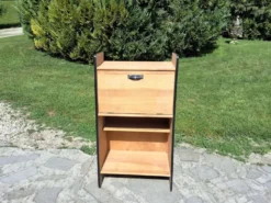 Secretaire