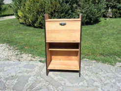 Secretaire