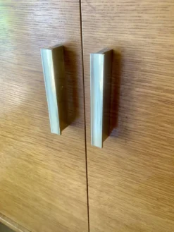 Secretaire scandinave en chêne doré, 1960