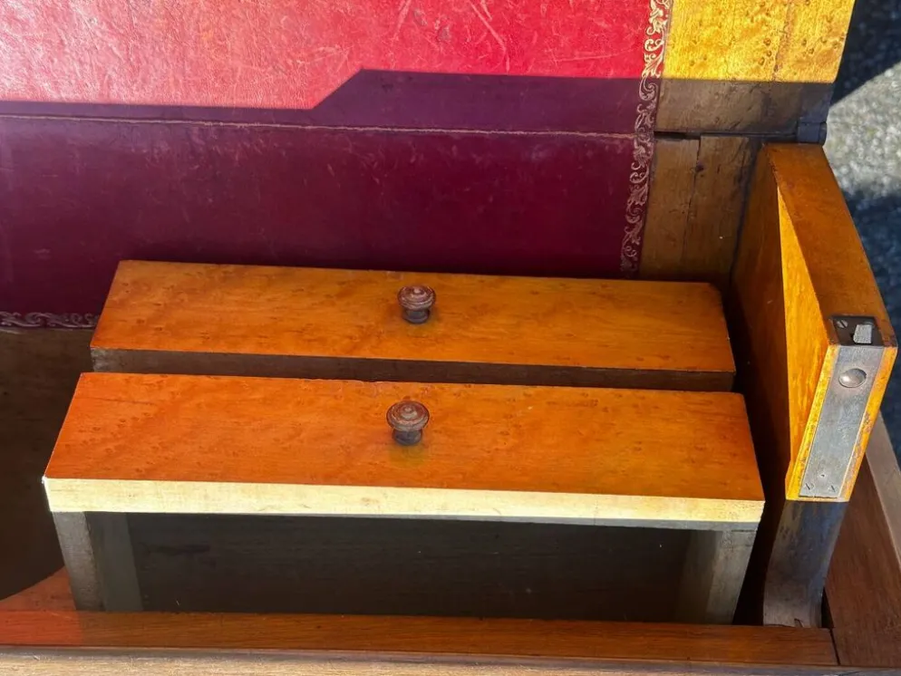 Secrétaire à abattant ancien en noyer – époque Louis-Philippe (XIXe si