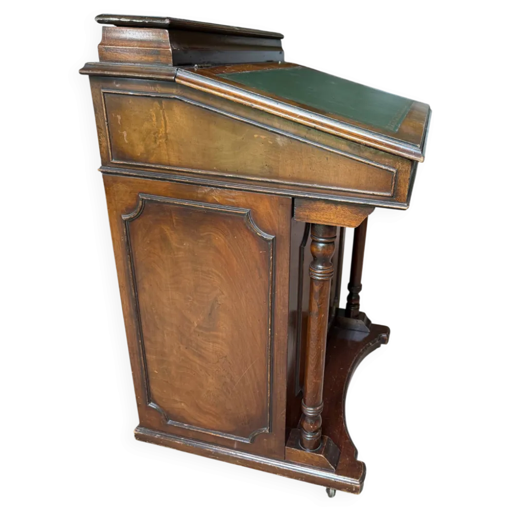 secrétaire ancien