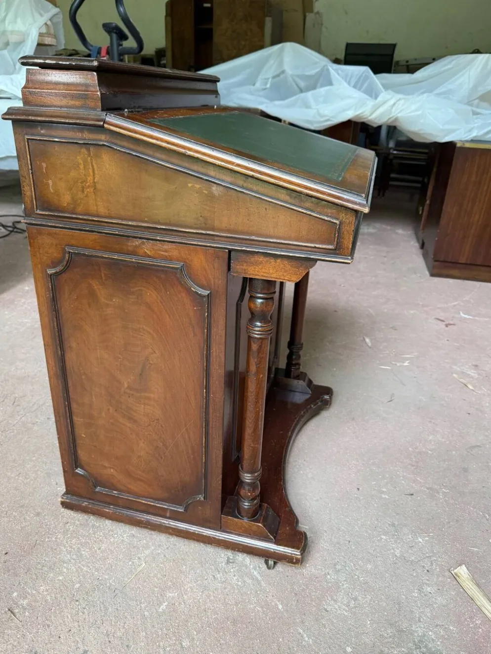 secrétaire ancien